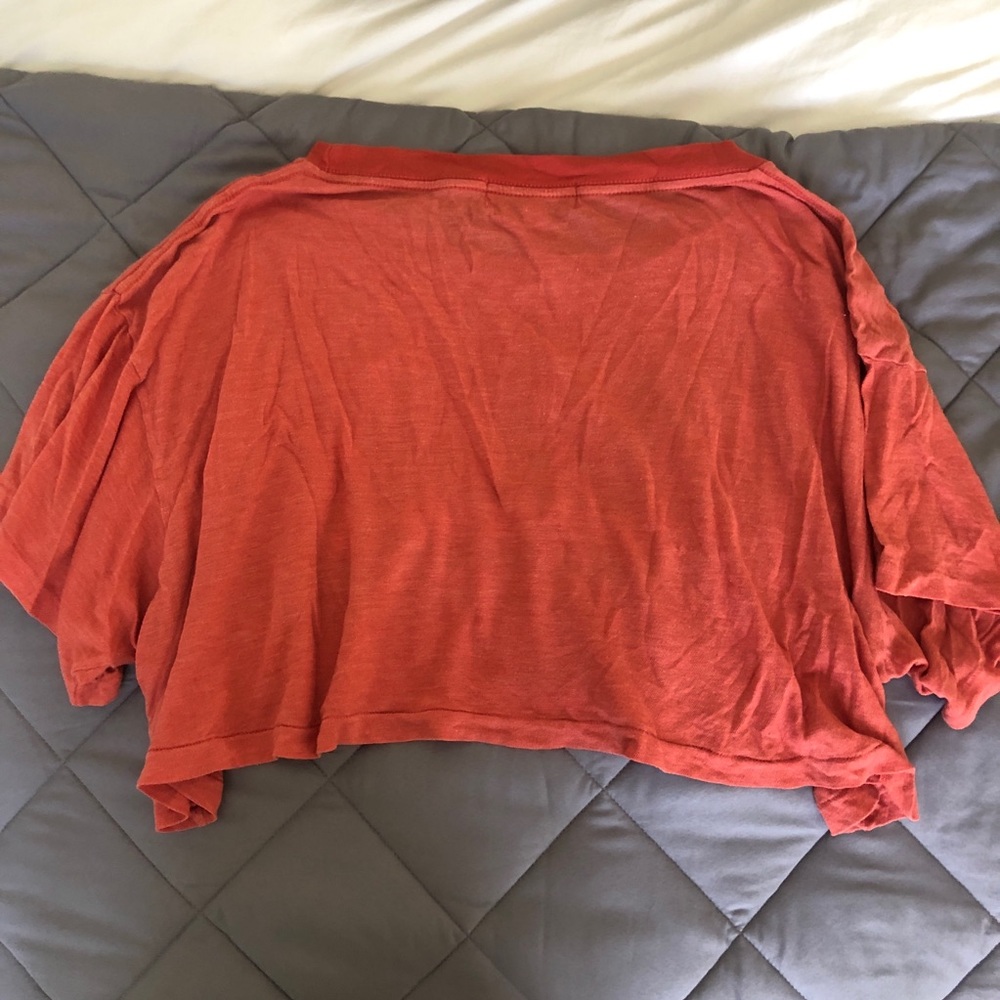 Wildfox ‘California’ T-shirt Red - Picture 4 of 6